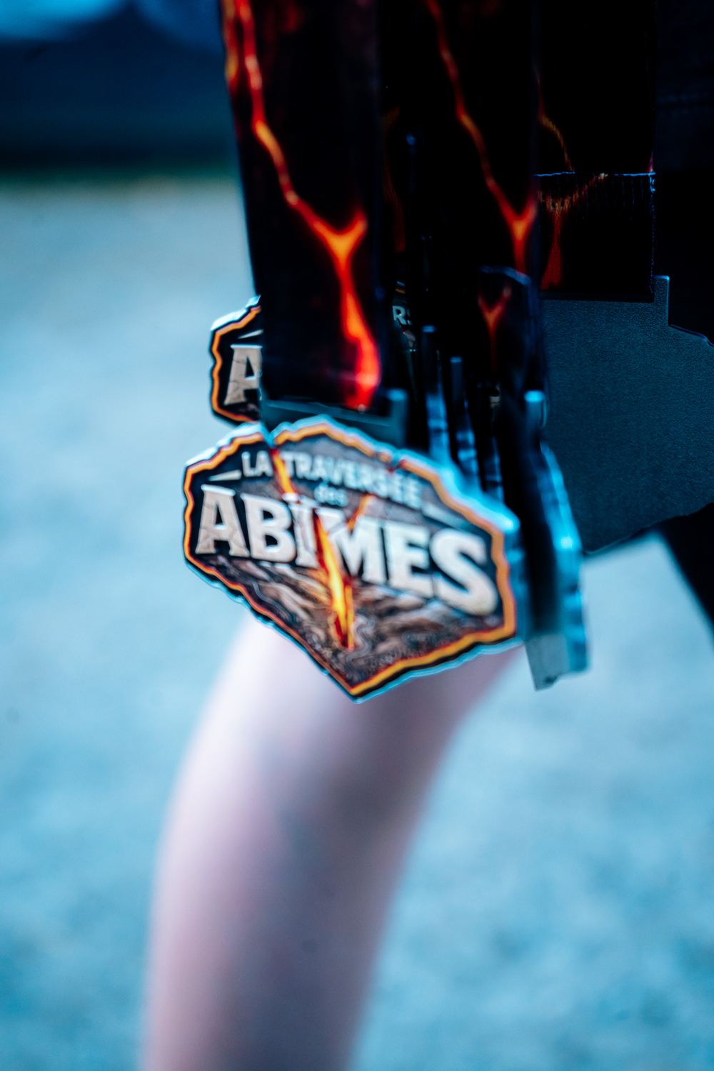 La médaille finisher de la Traversée des Abîmes